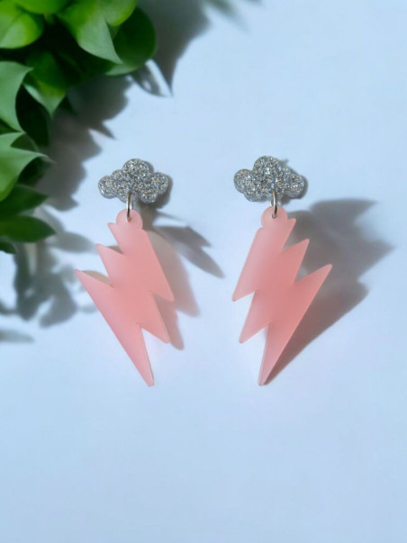 boucle d'oreille pour sortir