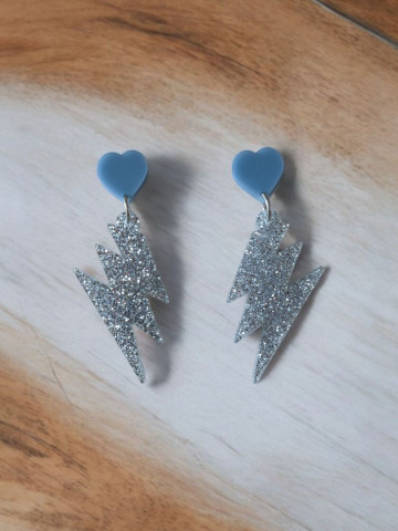 boucles d'oreilles légères